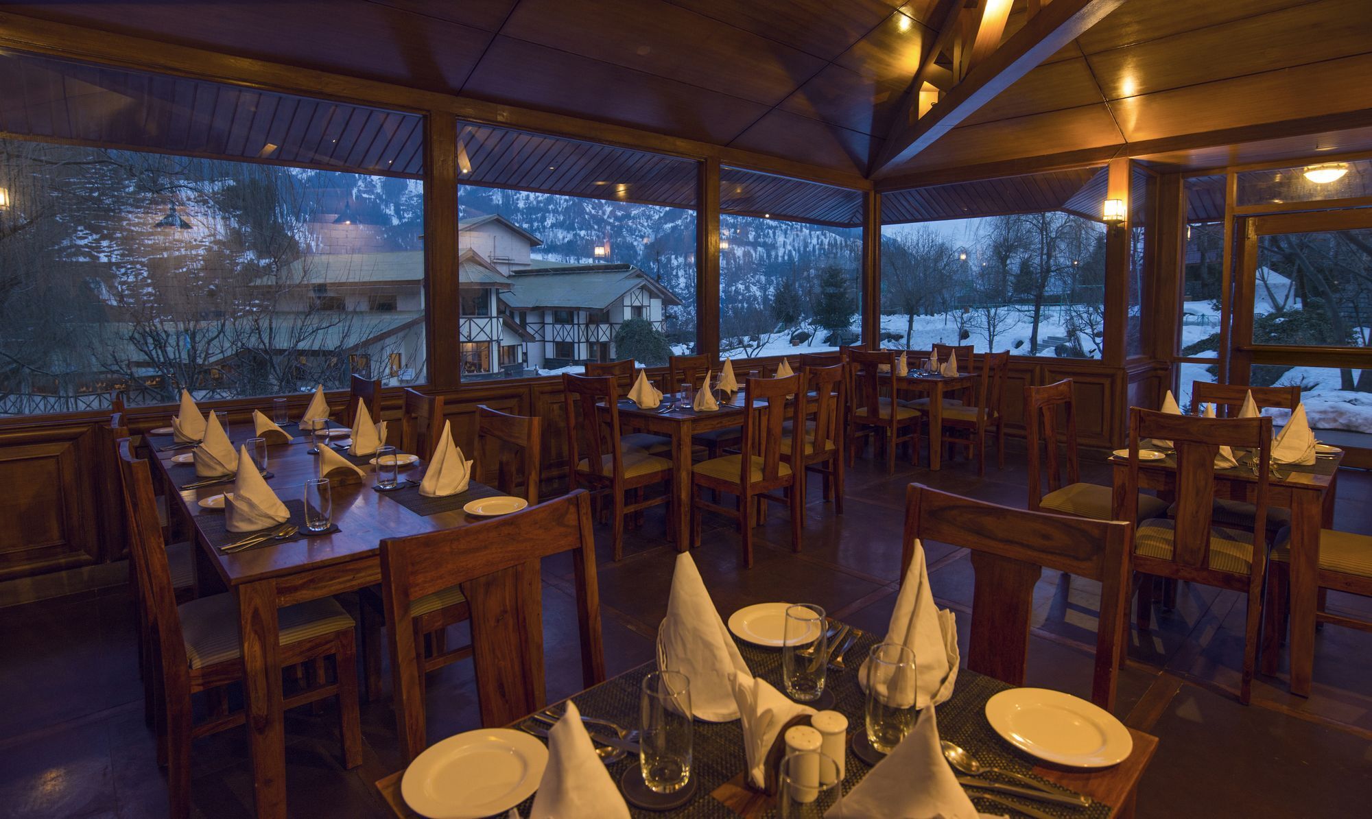 Solang Valley Resort Palchan Exterior foto