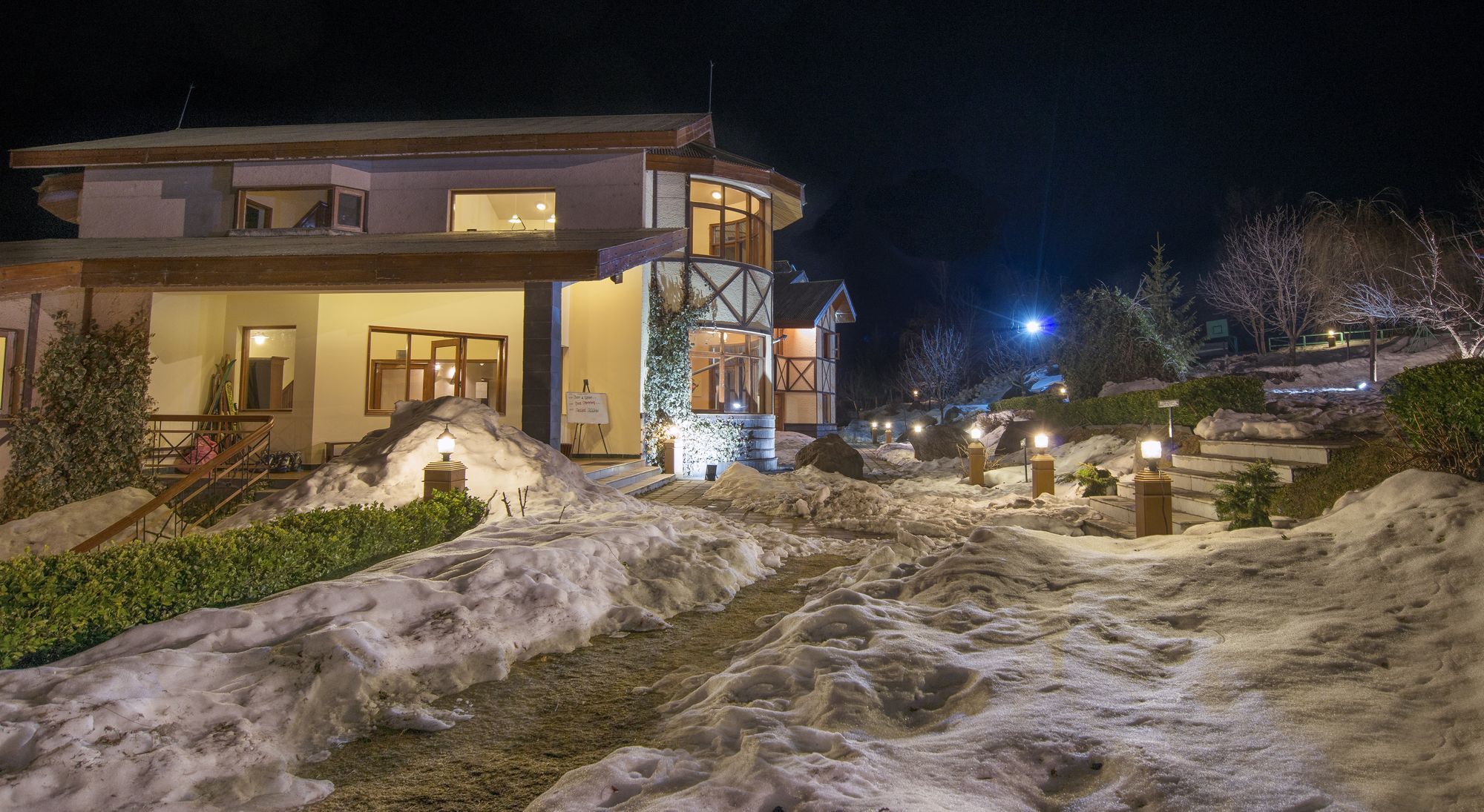 Solang Valley Resort Palchan Exterior foto