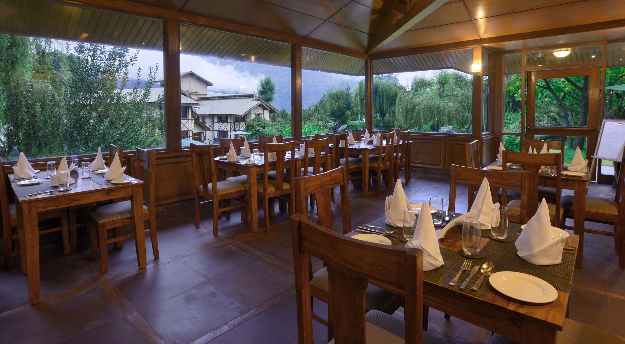 Solang Valley Resort Palchan Exterior foto
