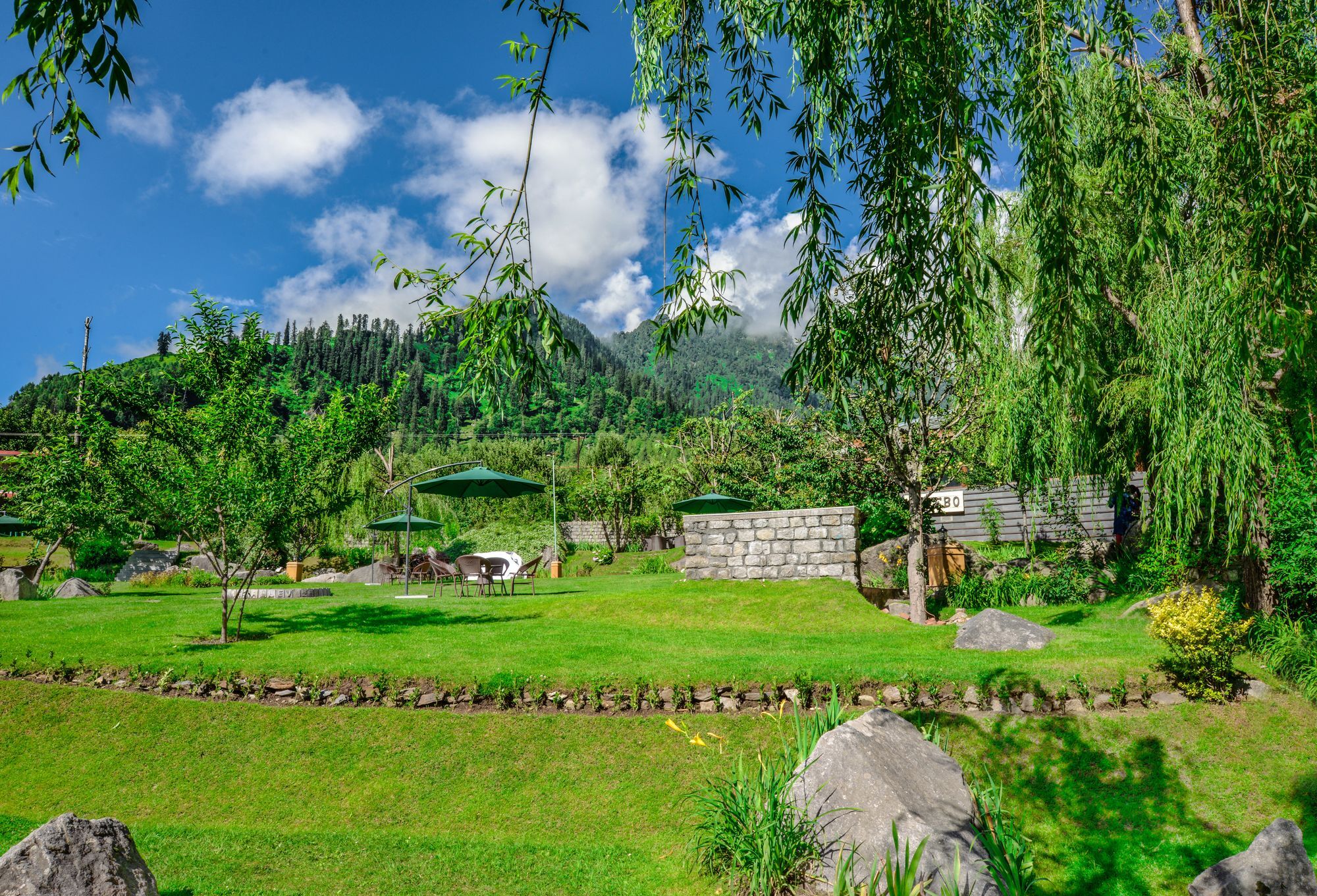 Solang Valley Resort Palchan Exterior foto