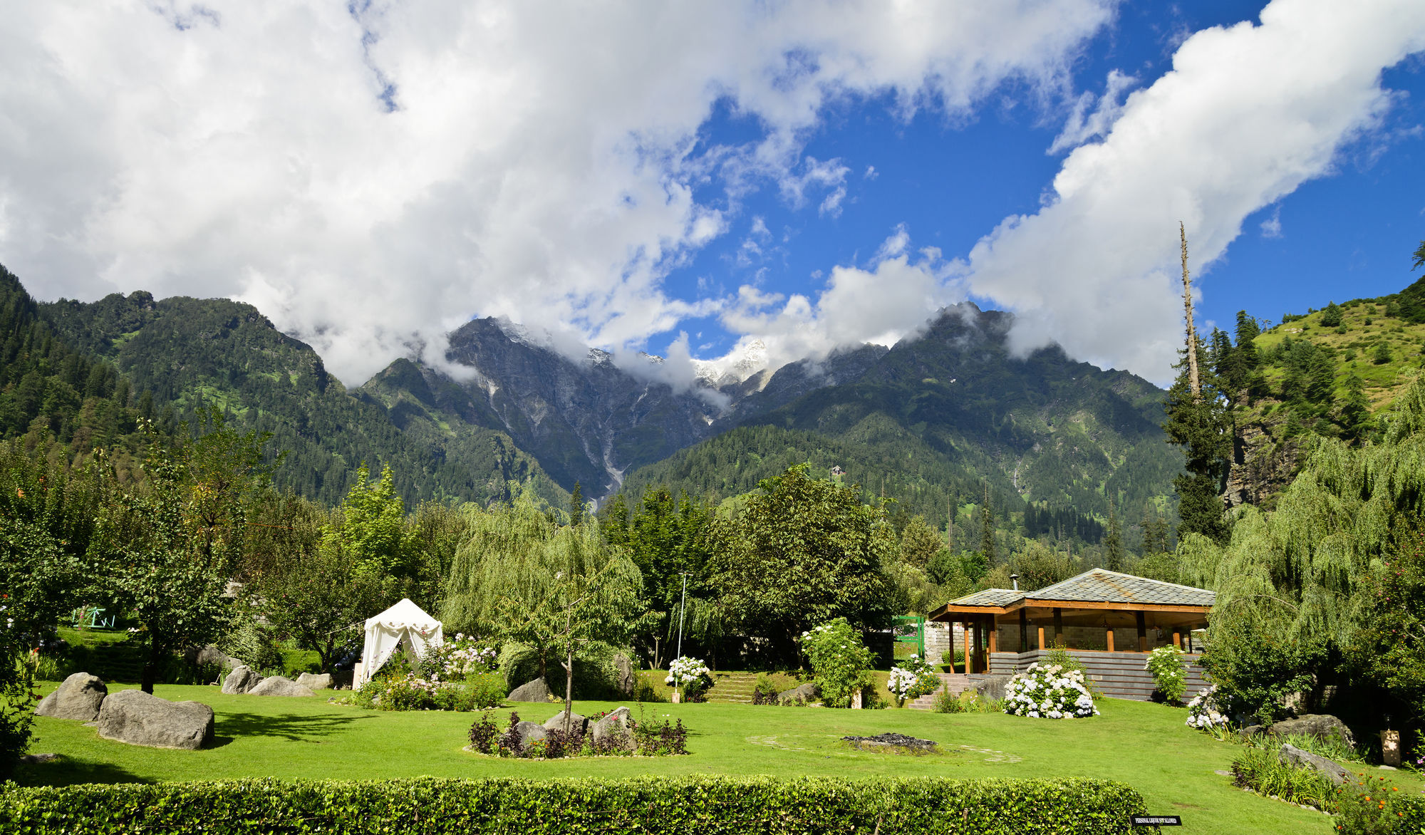 Solang Valley Resort Palchan Exterior foto