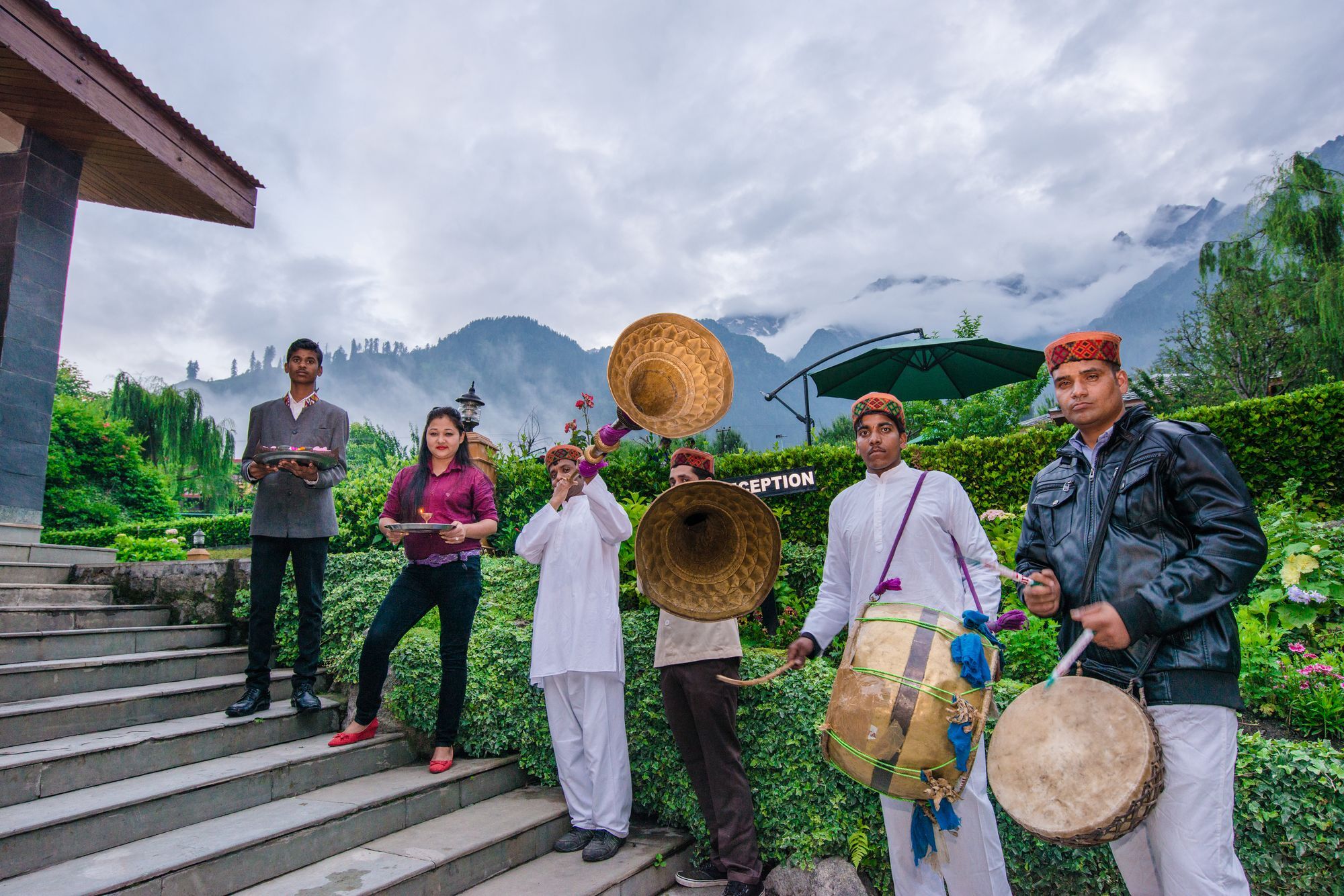 Solang Valley Resort Palchan Exterior foto